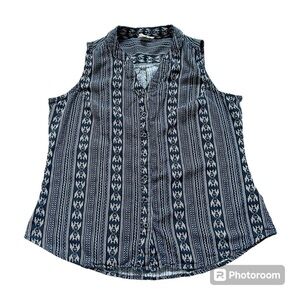 Weatherproof Vintage Button-down Sleeveless Top Linen Blend Bundle and Save